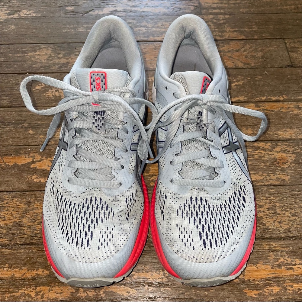 ASICS flyte foam women’s 9 1/2 sneakers